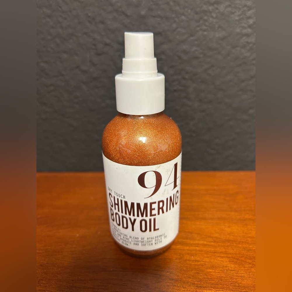 MIIM.MIIC dry touch 94 Shimmering‎ Body Oil Intense Vanilla 4oz New